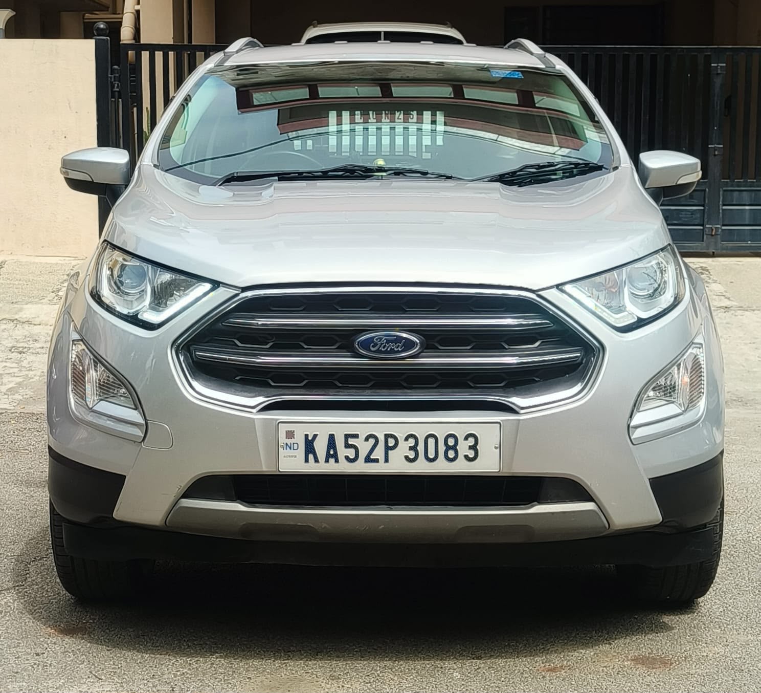 Ecosport petrol manual transmission 2nd owner 2018 model