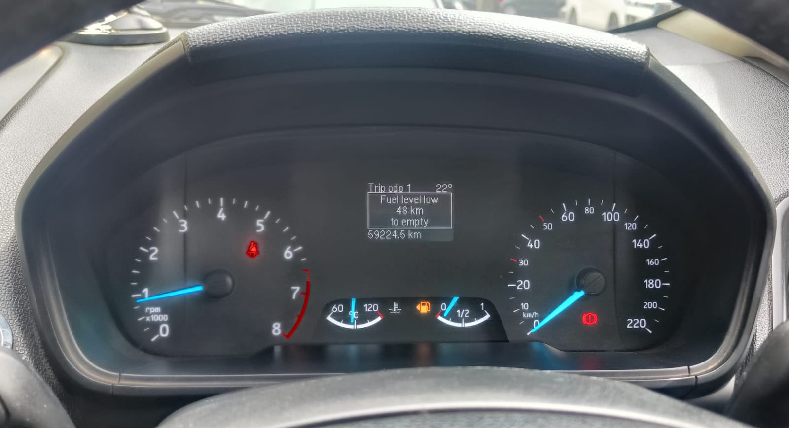 Ecosport petrol manual transmission 2nd owner 2018 model 5